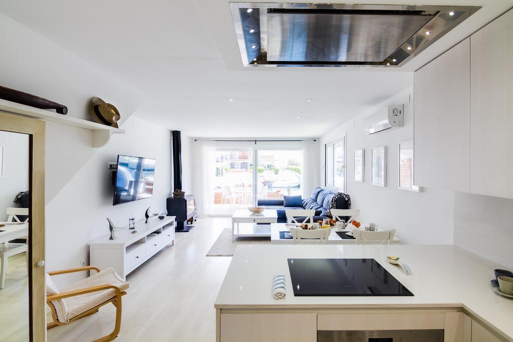 Vila Vista Roses Mar - Casa Pescador Empuriabrava Exteriér fotografie